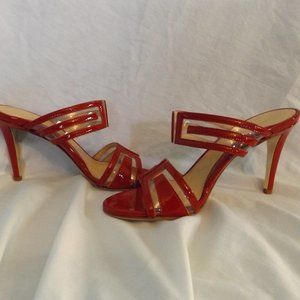 Red Larkin Toscana Women's Sandals